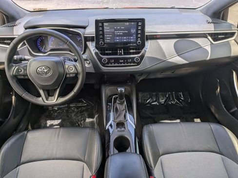 Used 2019 Toyota Corolla XSE FWD image 17