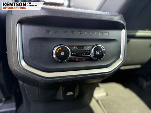 Used 2025 Ford Expedition Max Platinum AWD/4WD image 38