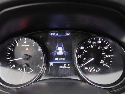Used 2020 Nissan Rogue SV AWD/4WD image 29