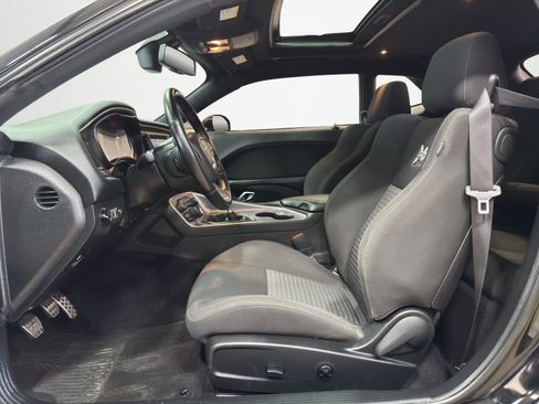 Used 2019 Dodge Challenger R/T Scat Pack image 13