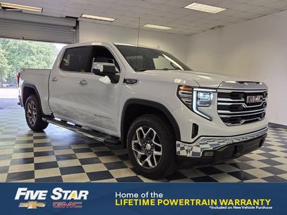 New 2026 GMC Sierra 1500 SLT w/ SLT Premium Package