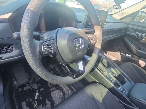 Certified 2023 Honda Accord EX image 5