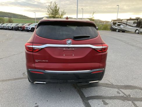 Used 2020 Buick Enclave Essence w/ Sound and Sites Package AWD/4WD image 6