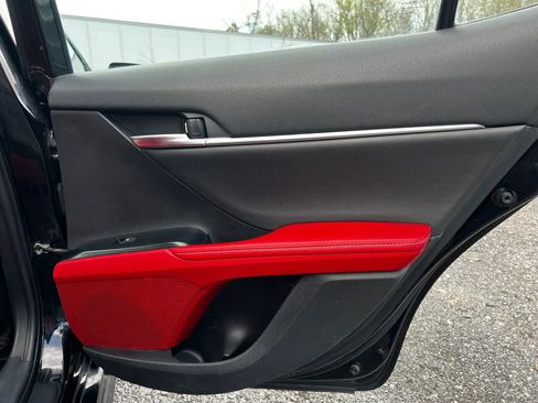 Used 2020 Toyota Camry XSE image 23