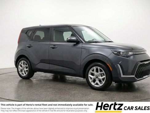 Used 2025 Kia Soul LX w/ LX Technology Package image 1