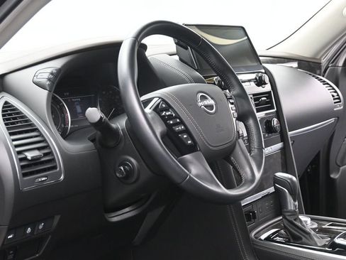 Used 2024 Nissan Armada Platinum w/ Captain's Chairs Package image 15
