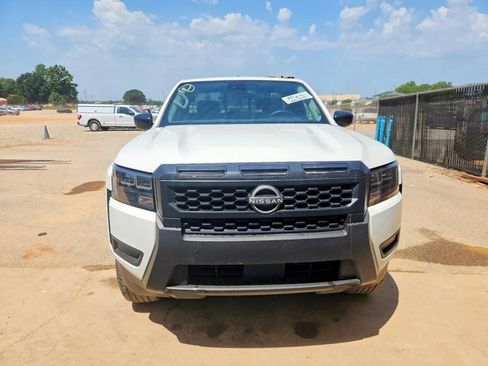 Used 2026 Nissan Frontier S RWD image 5