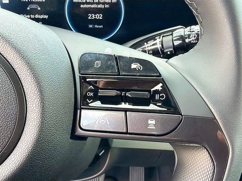 New 2026 Hyundai Elantra Limited image 36