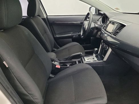 Used 2017 Mitsubishi Lancer ES image 21