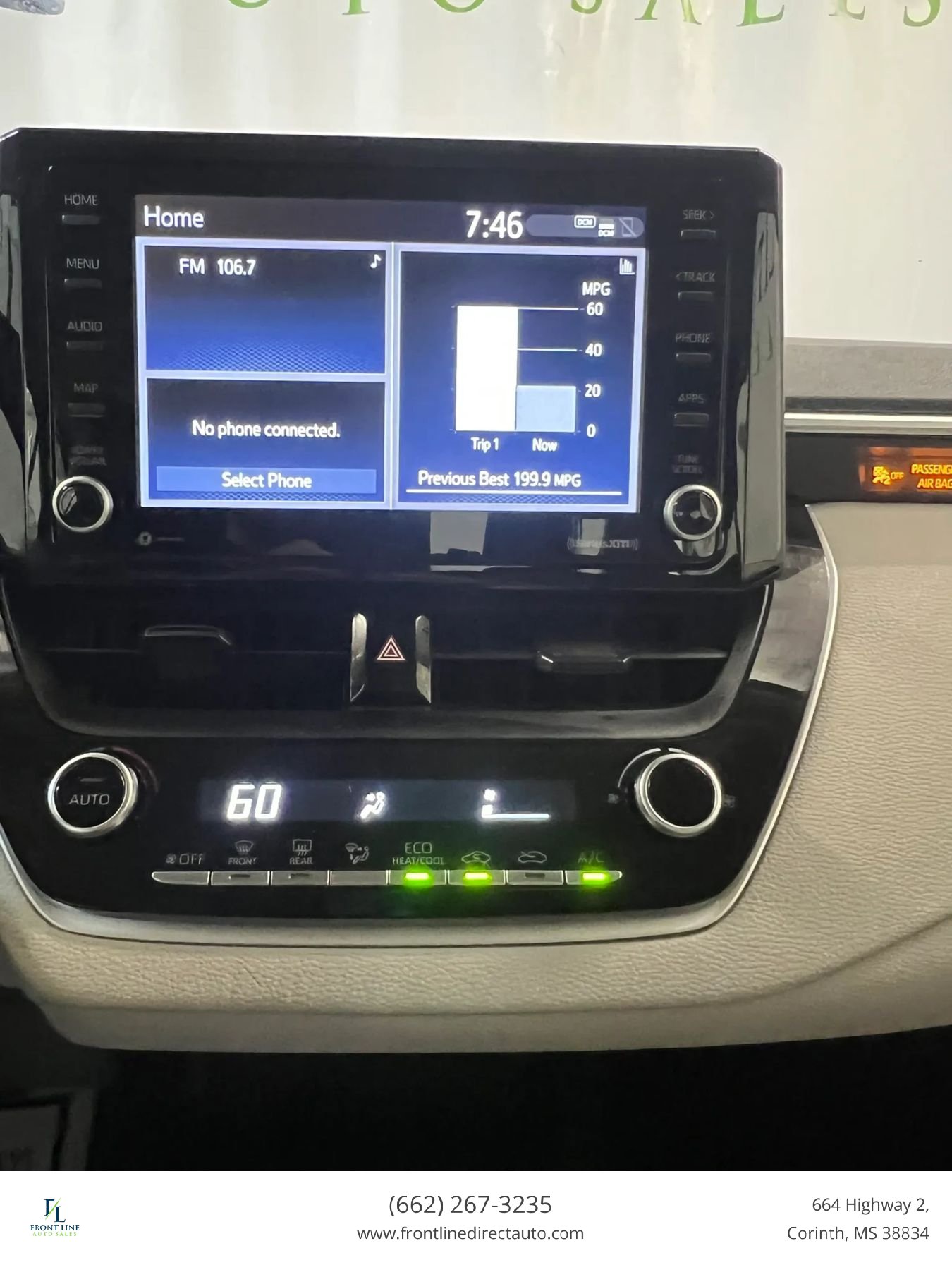 Used 2022 Toyota Corolla LE FWD image 14