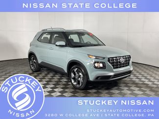 Used 2026 Hyundai Venue SEL video 1