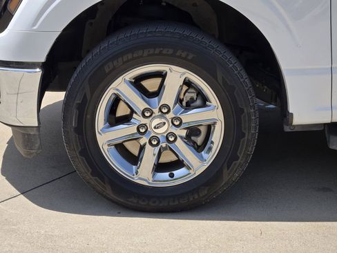 Used 2025 Ford F150 XLT w/ Equipment Group 301A Standard RWD image 17