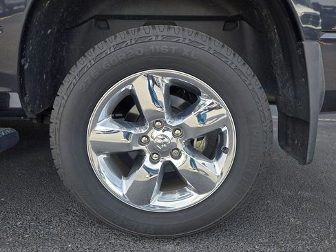Used 2017 RAM 1500 Big Horn AWD/4WD image 9