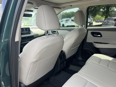 New 2026 Nissan Rogue Dark Armor FWD image 19