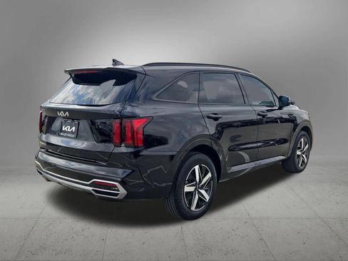 Certified 2023 Kia Sorento EX w/ Panoramic Sunroof Package image 6