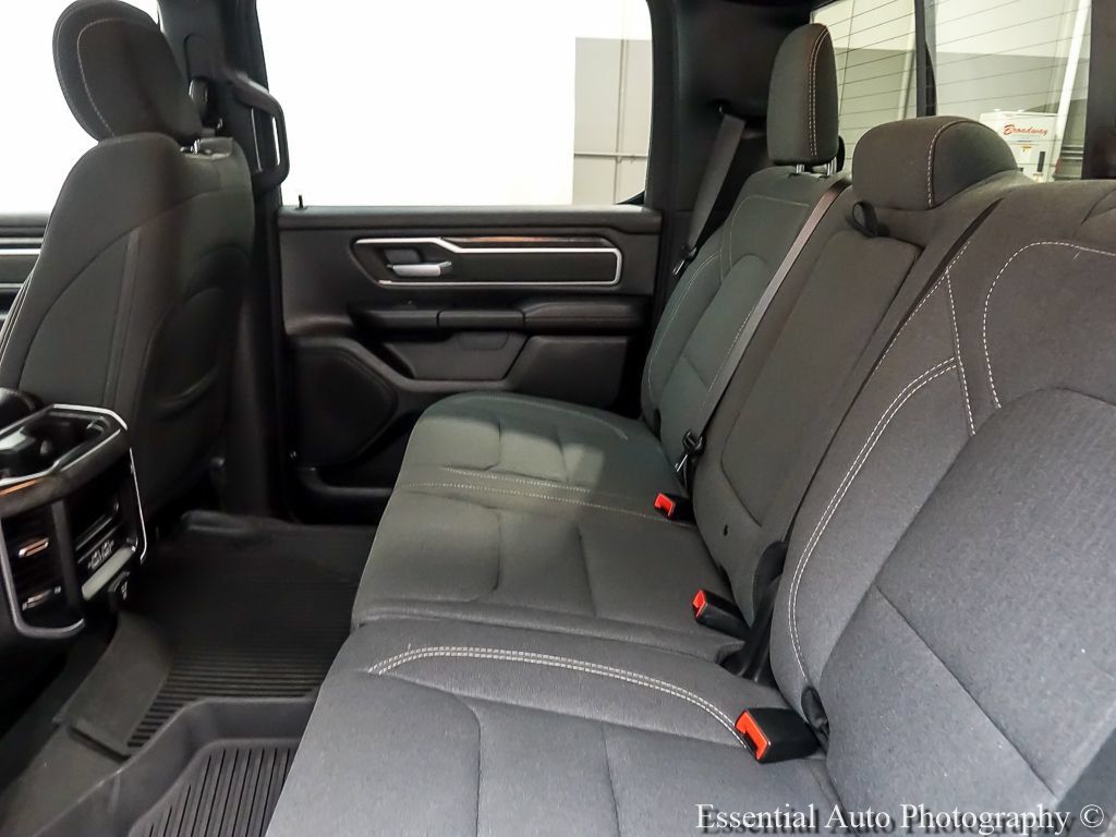 Used 2021 RAM 1500 Big Horn AWD/4WD image 11