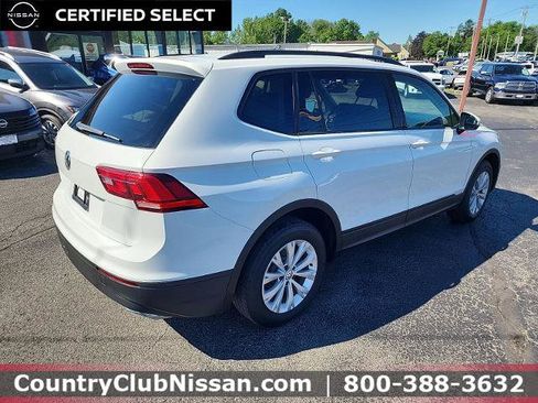 Used 2019 Volkswagen Tiguan S w/ 3rd Row Seat Package AWD/4WD image 8