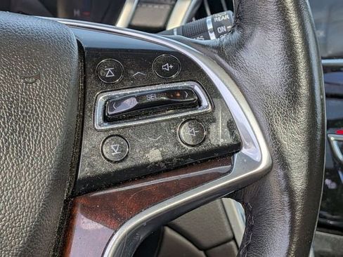 Used 2016 Cadillac SRX Luxury FWD image 21