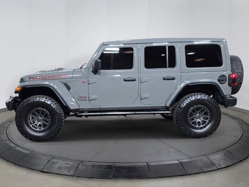 Used 2022 Jeep Wrangler Unlimited Rubicon w/ Xtreme Recon 35" Tire Package AWD/4WD image 2