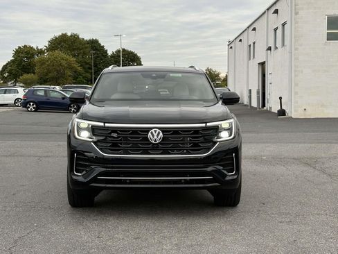 New 2026 Volkswagen Atlas Cross Sport SEL Premium R-Line image 9