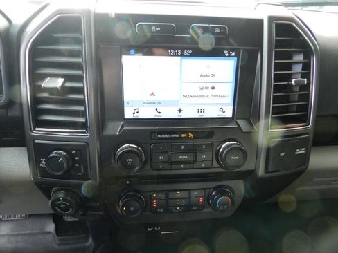 Used 2018 Ford F150 XLT w/ Equipment Group 302A Luxury AWD/4WD image 17