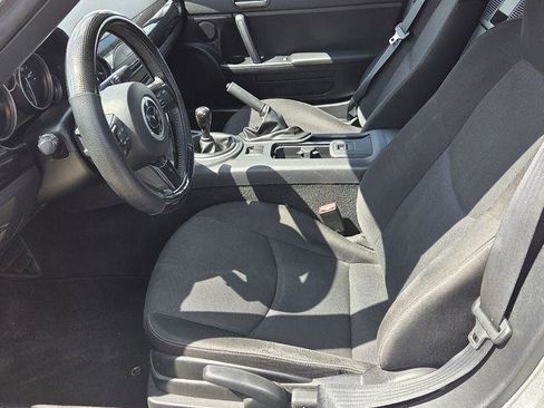 Used 2013 MAZDA MX-5 Miata Sport w/ Convenience Pkg RWD image 9
