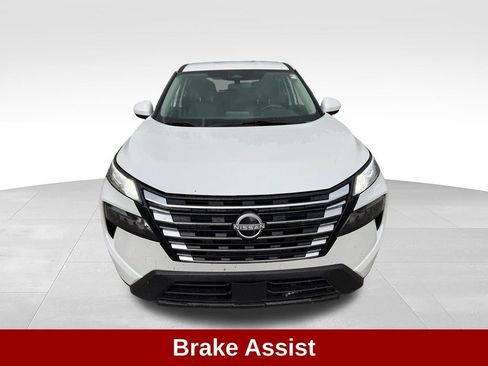 Used 2024 Nissan Rogue SV AWD/4WD image 10