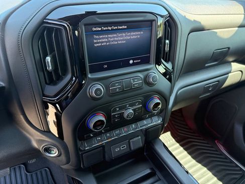 Used 2022 Chevrolet Silverado 1500 RST w/ Safety Package AWD/4WD image 19
