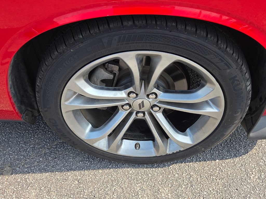 Used 2022 Dodge Challenger R/T RWD image 16