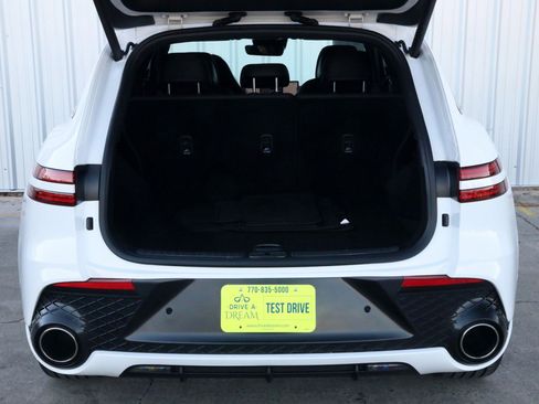 Used 2022 Genesis GV70 3.5T Sport w/ Sport Prestige Package image 10