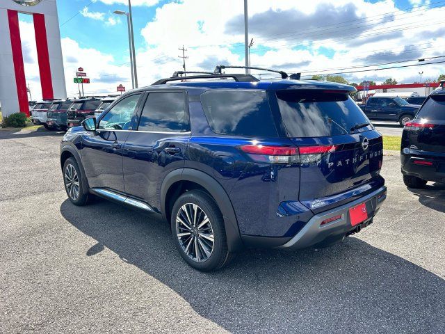 New 2026 Nissan Pathfinder Platinum AWD/4WD image 6