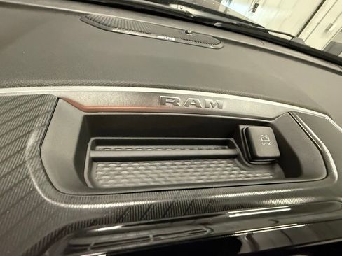 New 2026 RAM 2500 Big Horn AWD/4WD image 29