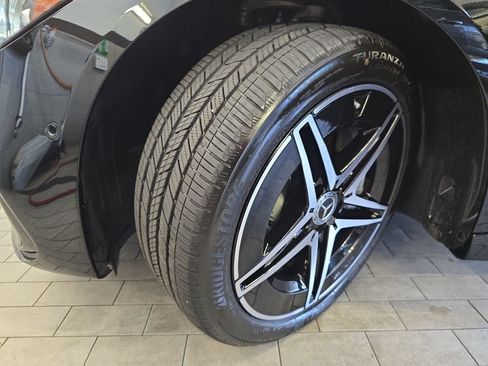 Used 2025 Mercedes-Benz C 300 Sedan image 36
