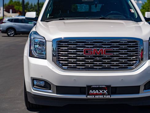 Used 2019 GMC Yukon Denali w/ Denali Ultimate Package AWD/4WD image 6
