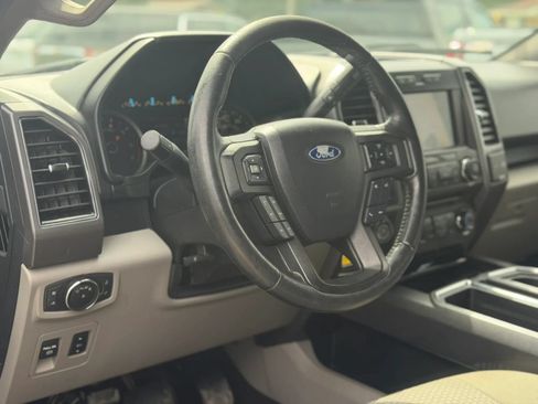 Used 2018 Ford F150 XLT w/ Equipment Group 302A Luxury AWD/4WD image 13