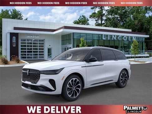 New 2026 Lincoln Nautilus Reserve image 1