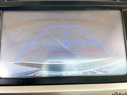Used 2015 Toyota 4Runner SR5 Premium RWD image 25
