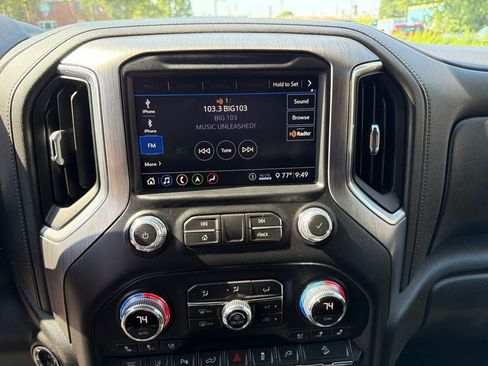 Used 2020 GMC Sierra 2500 Denali w/ Denali Ultimate Package AWD/4WD image 26