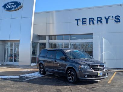 Used 2019 Dodge Grand Caravan SE