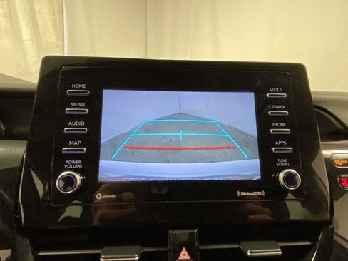 Used 2024 Toyota Camry SE image 16