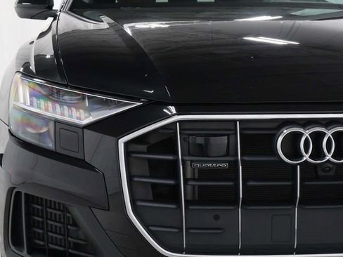 Used 2023 Audi Q8 Prestige w/ Prestige Package AWD/4WD image 15