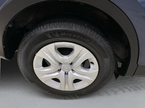 Used 2013 Toyota RAV4 LE AWD/4WD image 15