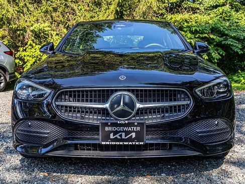 Used 2025 Mercedes-Benz C 300 4MATIC Sedan image 2
