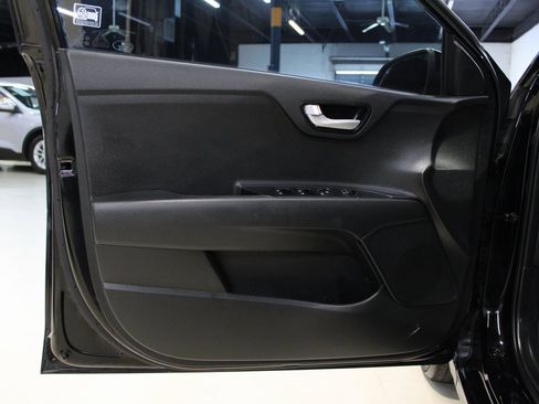 Used 2021 Kia Rio S image 23