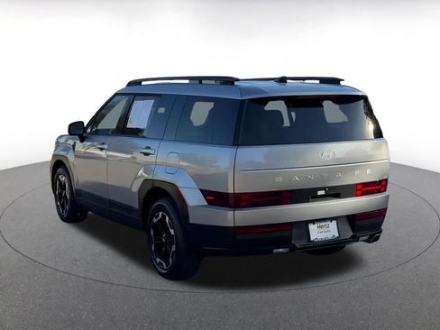 Used 2025 Hyundai Santa Fe SEL image 10