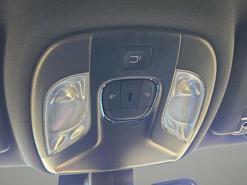 New 2026 Jeep Compass Limited image 30