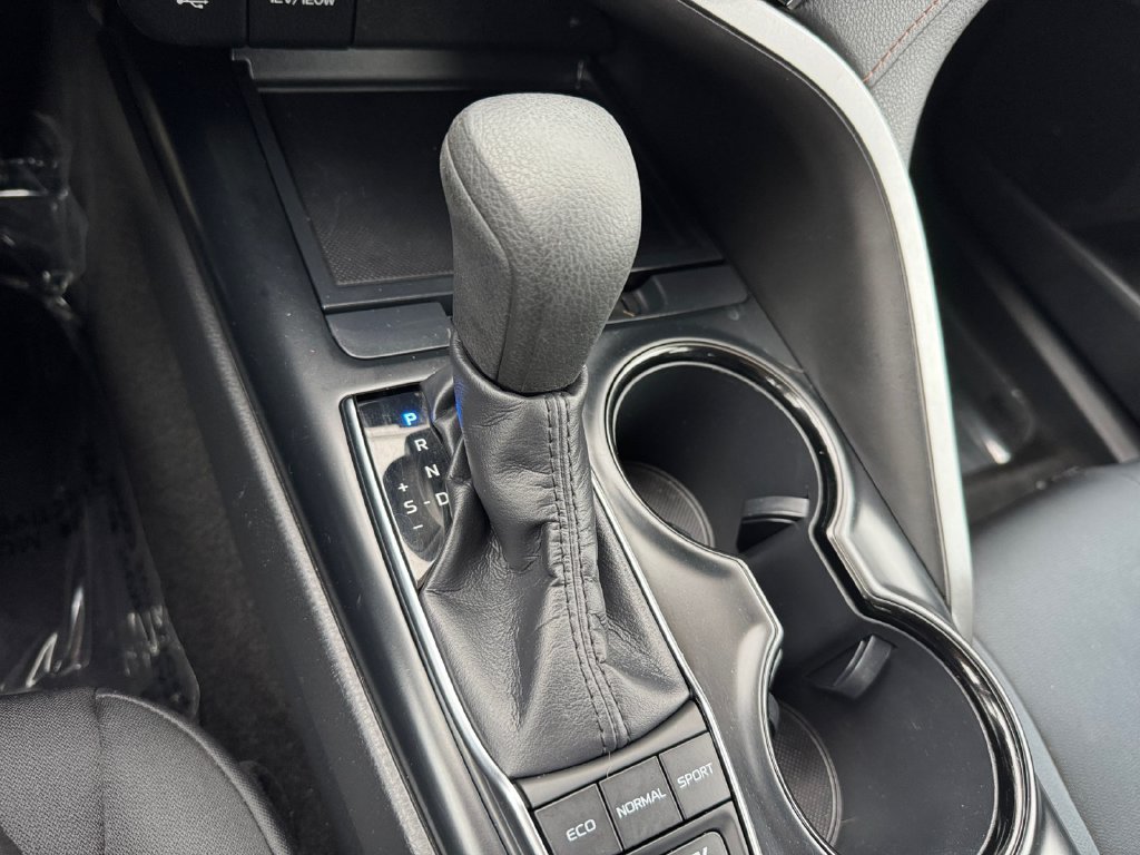 Certified 2019 Toyota Camry LE FWD image 25