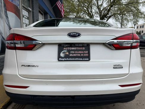 Used 2020 Ford Fusion SEL image 4