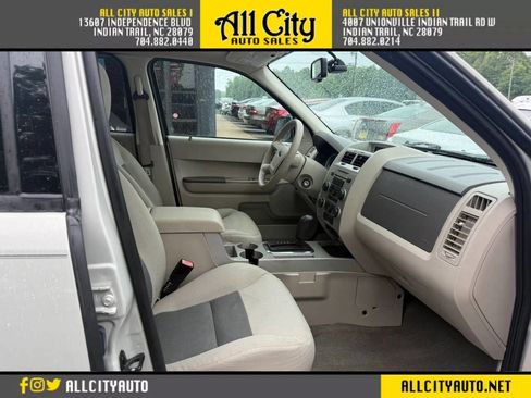 Used 2008 Ford Escape XLT AWD/4WD image 3