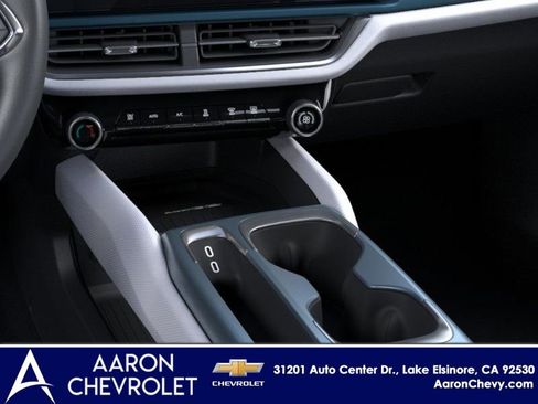 New 2026 Chevrolet Equinox EV LT image 23